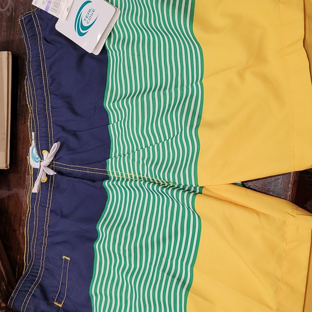 NWT Teal Cove Mens Swim Trunks XXL